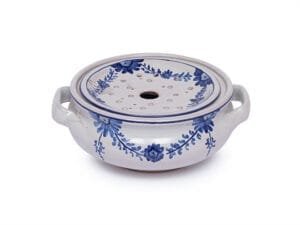 Ceramic cookware cut-out