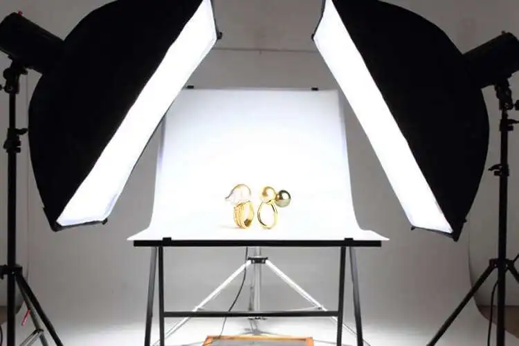 How to Set Up a Jewelry Photography Studio