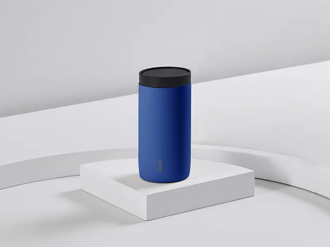 Insulated tumbler before three colour variants were built from one photograph