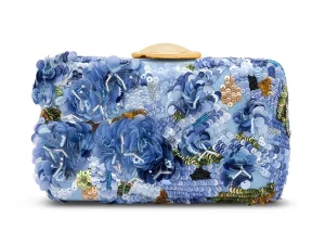 Handbag isolated to white