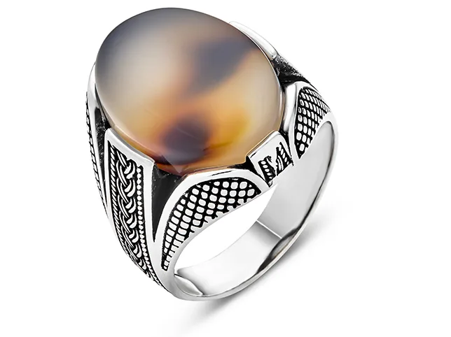 Jewellery after macro dust and fibre removal