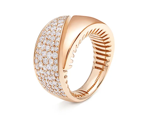 Rose gold band after retouching