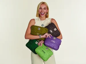 Handbag colour change