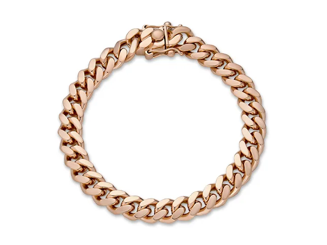 Cuban link bracelet after retouching with polished metal highlights kept