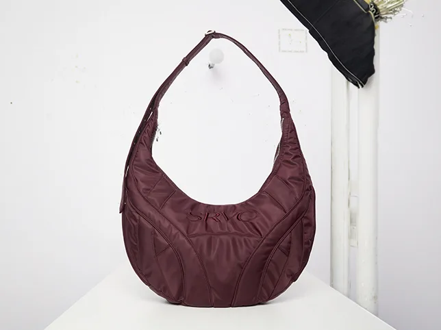 Quilted handbag before colour correction
