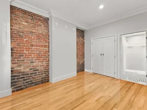 Room decluttering