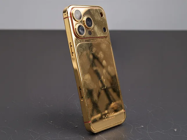 Product tile before retouching