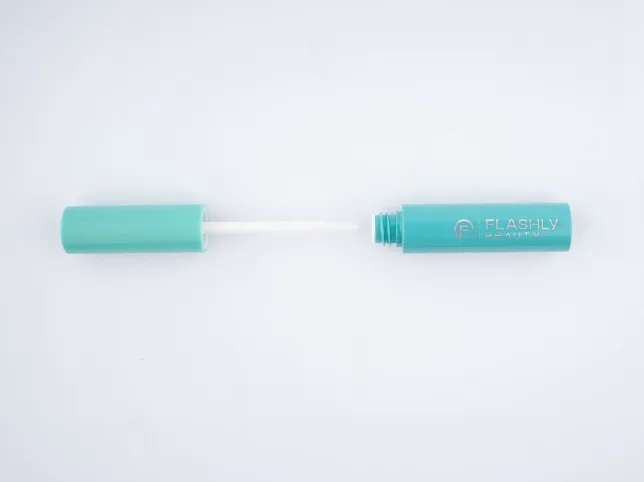 Teal beauty pen before it was cut out and normalised to the range standard